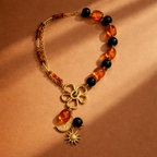 Éclipse Dorée – Collier Nuit Ambrée en Acier Inoxydable